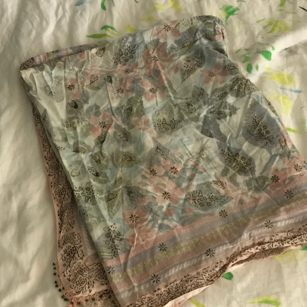 Simrane Scarf